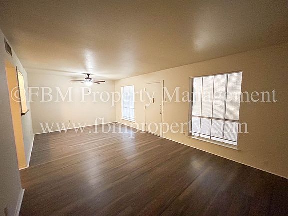 4th image of 510 W Marvin Ave #111