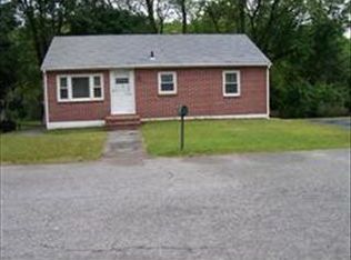 14 Charles St, Dracut, MA 01826