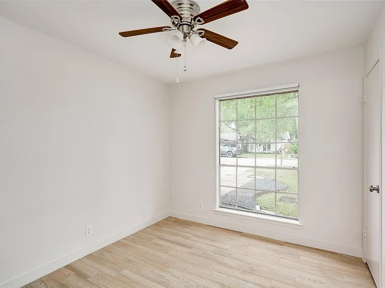 4811 Brushy Ridge Dr — Photo 29
