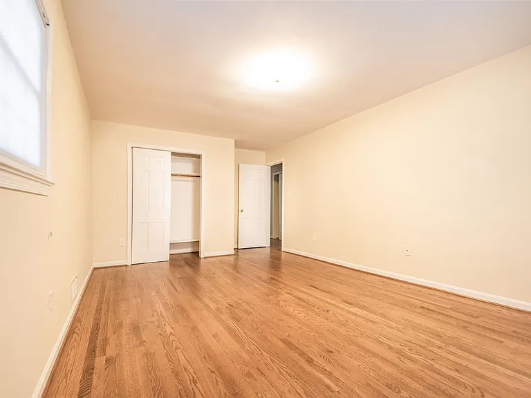 6226 Hardy Dr — Photo 25