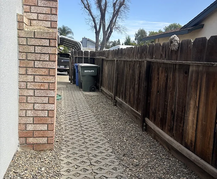1712 Shasta Ct — Photo 10