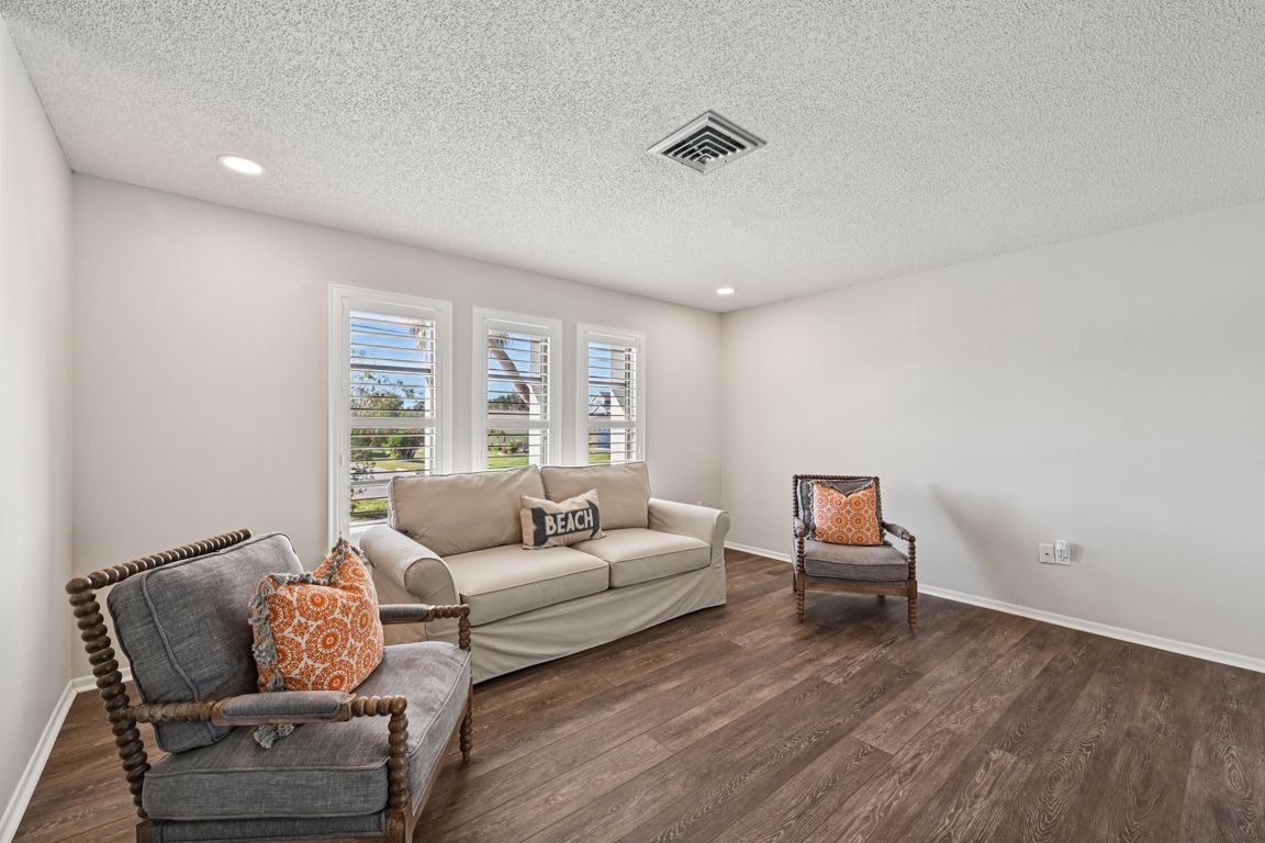 next background image