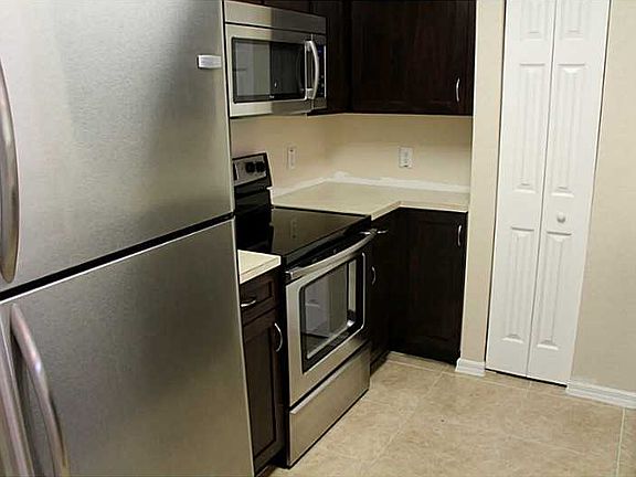 5th image of 6760 Heritage Grande Unit 106