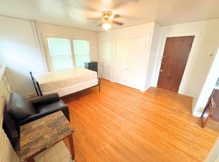 1108 W Nevada St #0B-1BA, Urbana, IL 61801