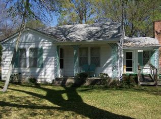 3813 Springdale Rd, Haltom City, TX 76111