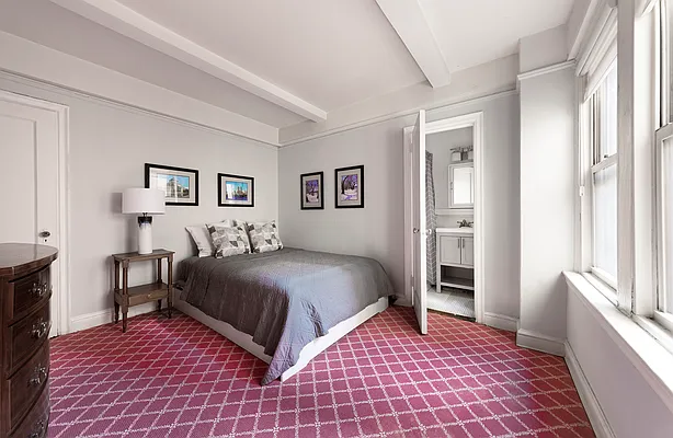 Sold by Compass | media 6