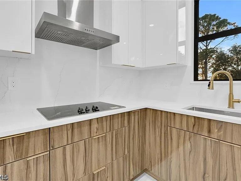 1601 Clark Ave — Photo 18