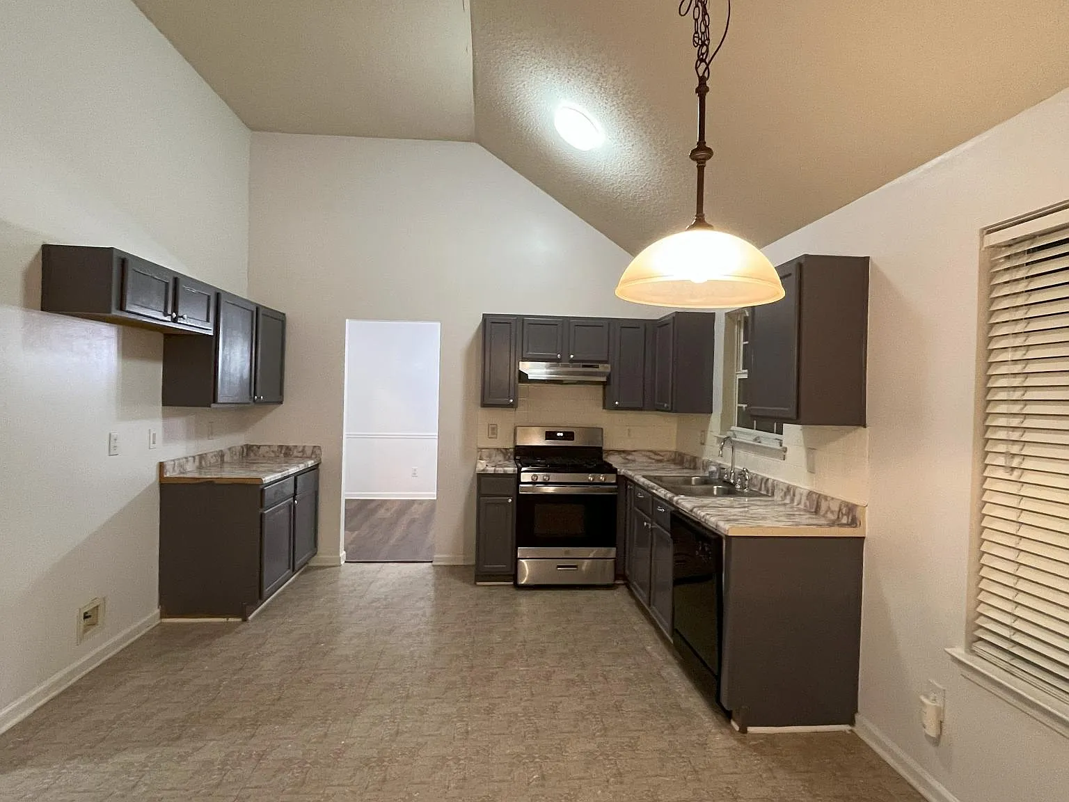 3155 Mineral Ridge Court — Photo 3