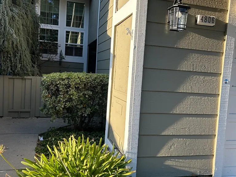 4806 Balthazar Ter — Photo 31