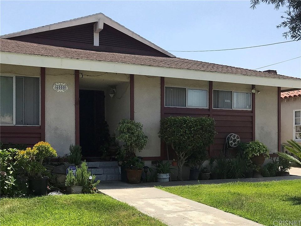 1st image of 4000 Cudahy St