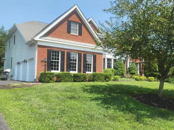 4434 Corral Rd, Warrenton, VA 20187