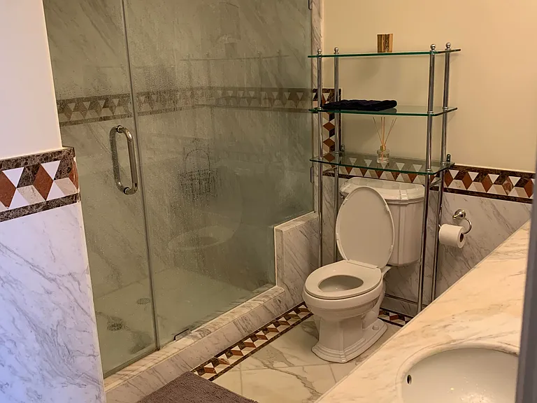 1502 Taylor St #2 — Photo 18