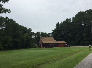 101 S Marshall Rd, Shawboro, NC 27973