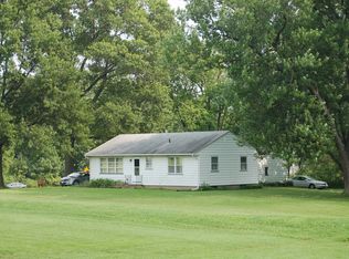 1520 Colona Rd, East Moline, IL 61244