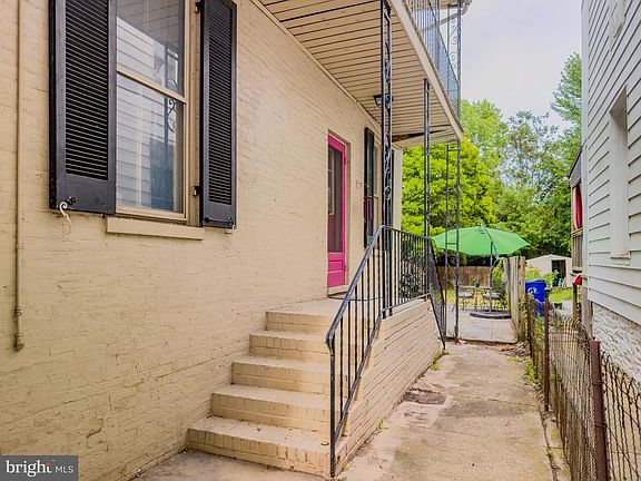 5th image of 706 N Market St