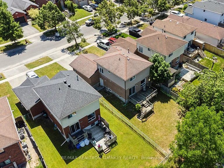 62 Arthur Ave #UPPER — Photo 33
