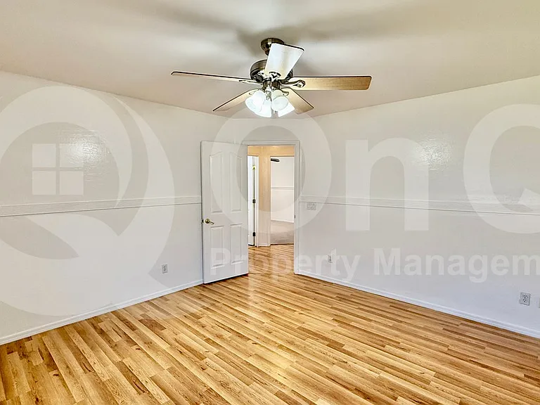 27822 N 47th St — Photo 27