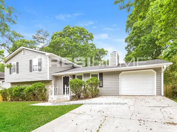 5339 Kemper Pl, Stone Mountain, GA 30088