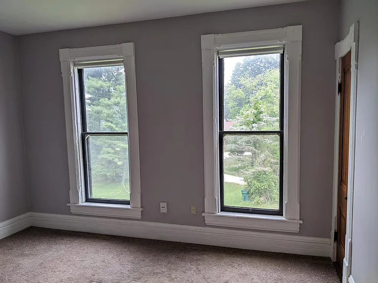 1180 Hudson Rd #4 — Photo 8