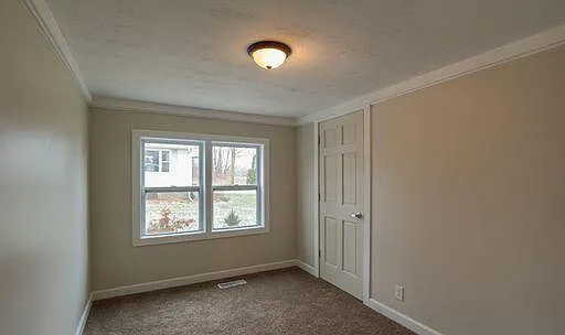 15305 Wacousta Rd — Photo 7