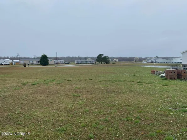 109 Magnolia Drive, Stella, NC 28582