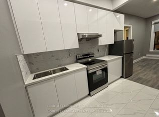 271 Dunn Ave #1A, Toronto, ON M6K 2S1