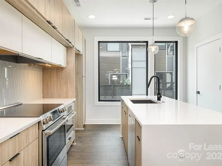 1212 Minter Pl #1212 — Photo 13