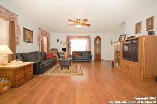 2nd image of 4503 Sterlingford Pl