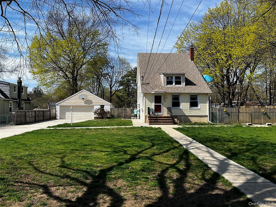 1st image of 51 Bushwick Avenue