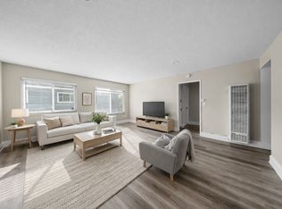 2845 W Ball Rd APT 16, Anaheim, CA 92804