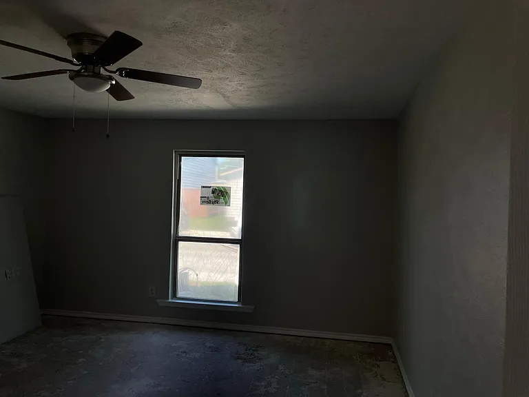9904 Cedar Mountain Cir — Photo 11