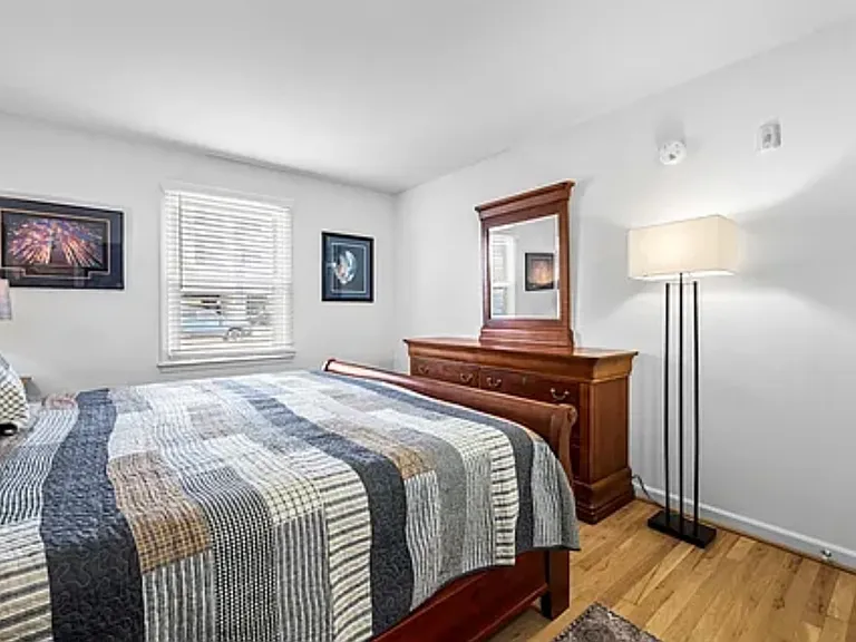 2905 Burch Ave #103 — Photo 23