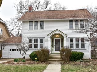 1729 N 70th St, Wauwatosa, WI 53213