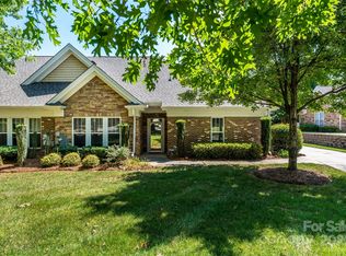 2803 Bellasera Way, Matthews, NC 28105