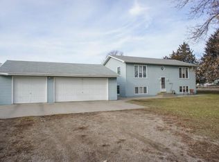 1 Avon St, Dilworth, MN 56529