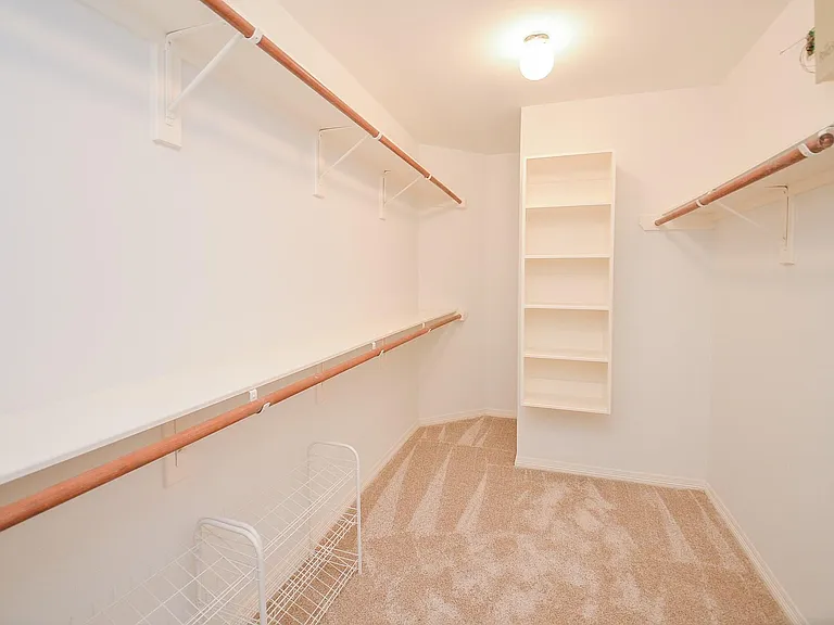 4916 Inker St — Photo 34