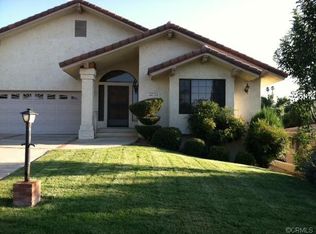 22783 Calcutta Dr, Canyon Lake, CA 92587