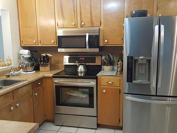 2nd image of 3715 Owen Dr