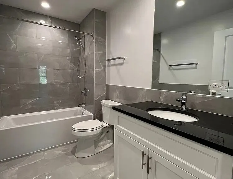 4927 N Claremont Ave #205 — Photo 11