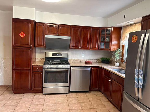 2nd image of 1002 87th St