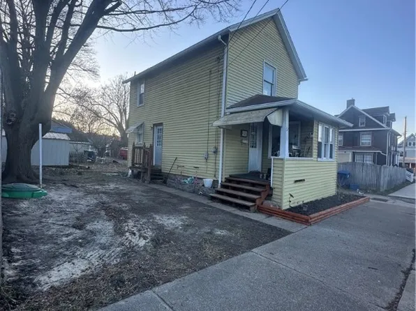 612 5th St, Ellwood City, PA 16117