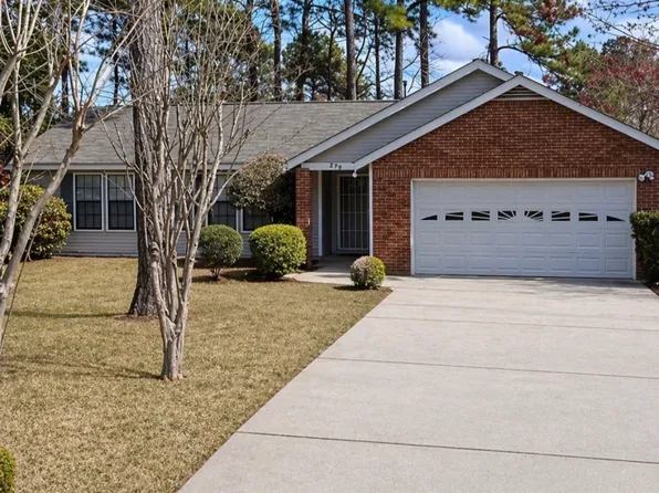 279 Blue Heron Dr, Jonesboro, GA 30238