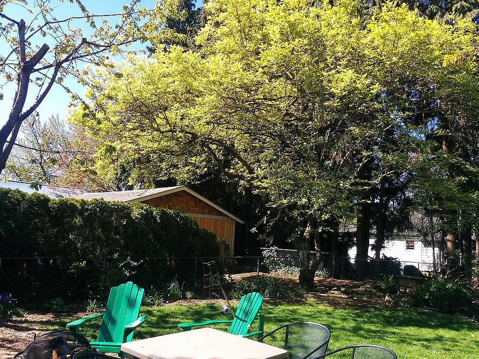 2nd image of 405 SE 87th Ave