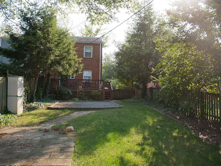 2110 Arlington Ter — Photo 21