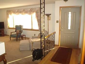 5th image of 2110 Cardinal Dr