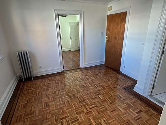 3rd image of 14 Lamont Ct #B