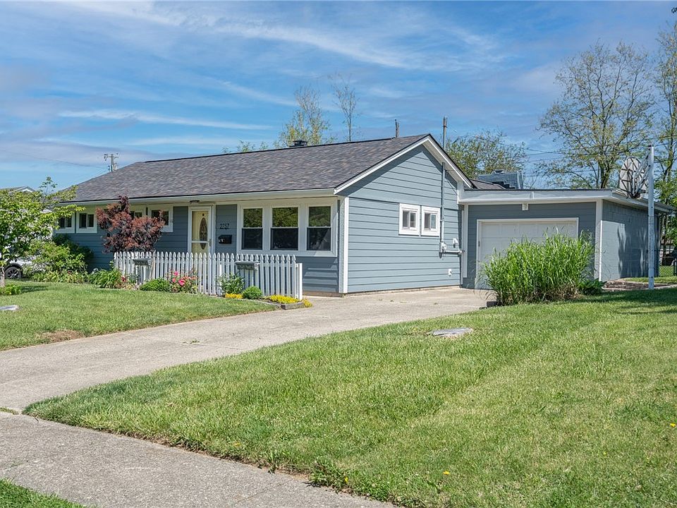 1st image of 2757 Danz Ave