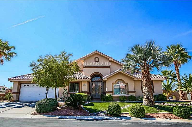 1st image of 6885 Vintage Highlands Ln