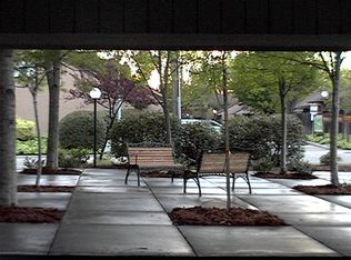 2760 McBride Ln, Santa Rosa, CA 95403