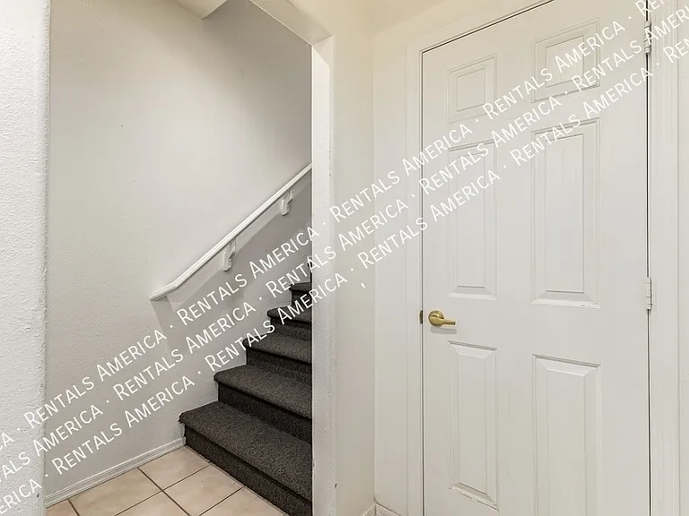 7550 E Earll Dr #74 — Photo 2